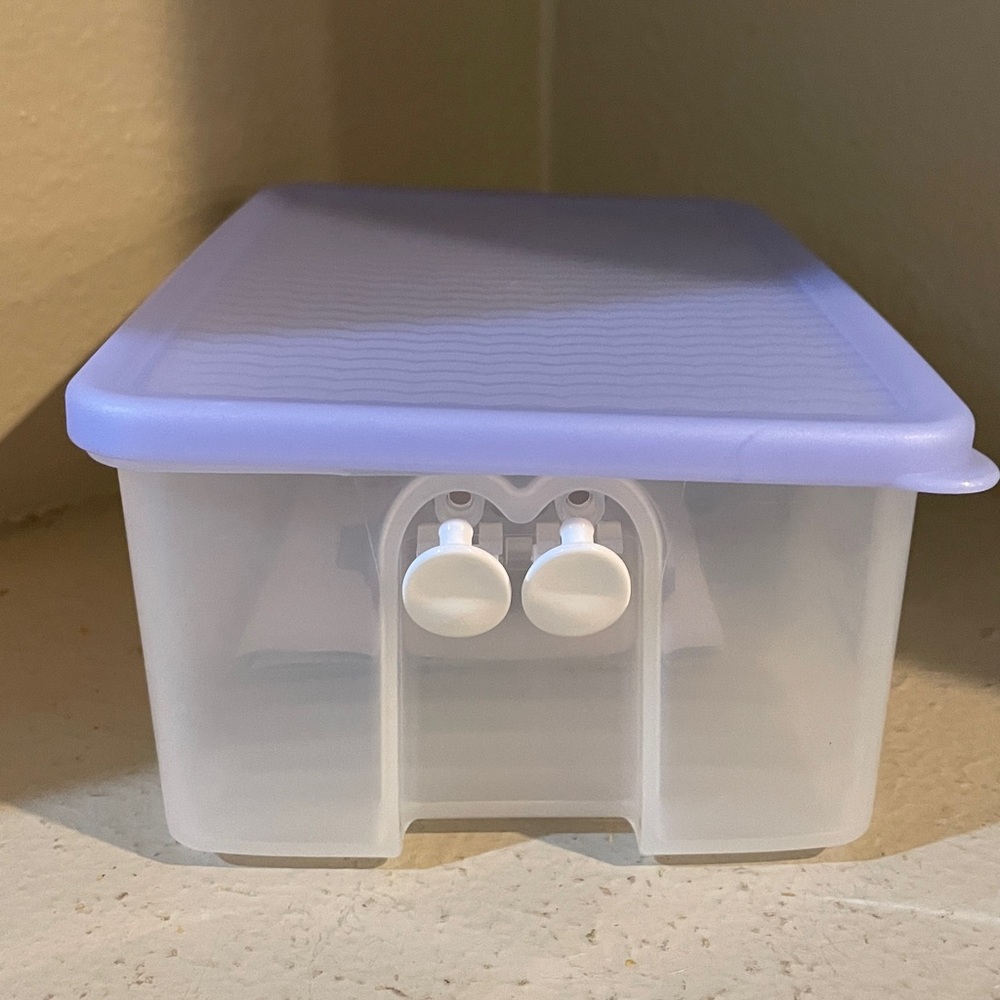 Tupperware Fridgesmart Medium Rectangle Container - Picture 4 of 12